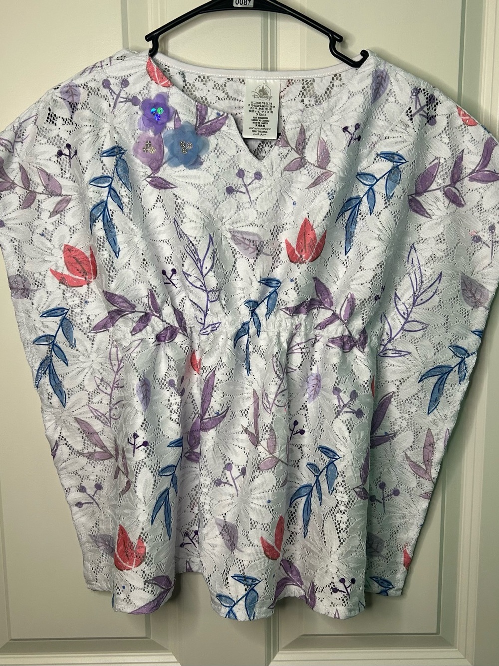 Disney White Eyelet Top with Purple, Blue & Coral Floral Accents Kaftan sleeves - Picture 3 of 9